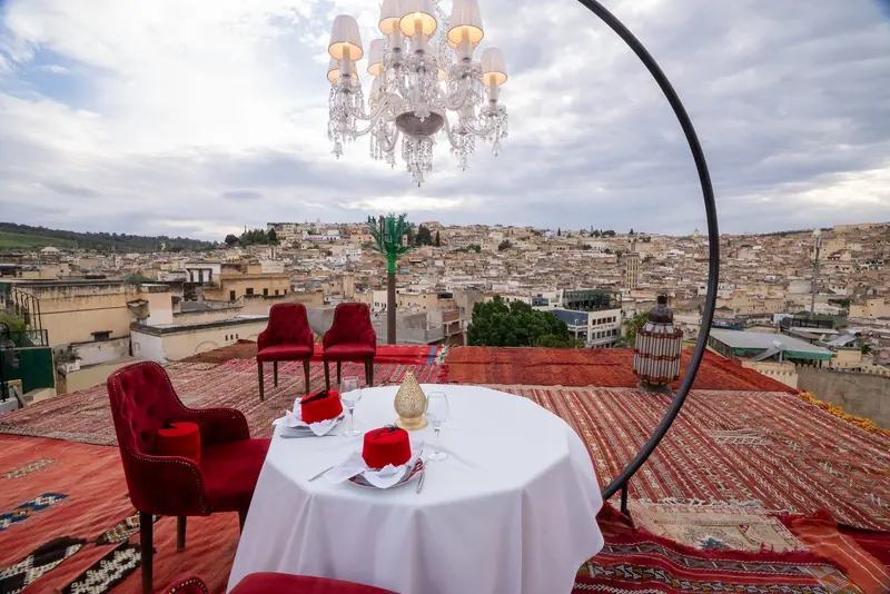 Palais de Fès – Rooftop Dinner mit Blick über Fès